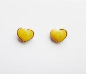 On SALE - Yellow Heart Gold Plated Stud Earrings - Bridesmaid gift - Gift under 10